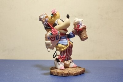 Beeldje, Minnie with Basket of Hearts, Minnie Mouse, Enesco 
