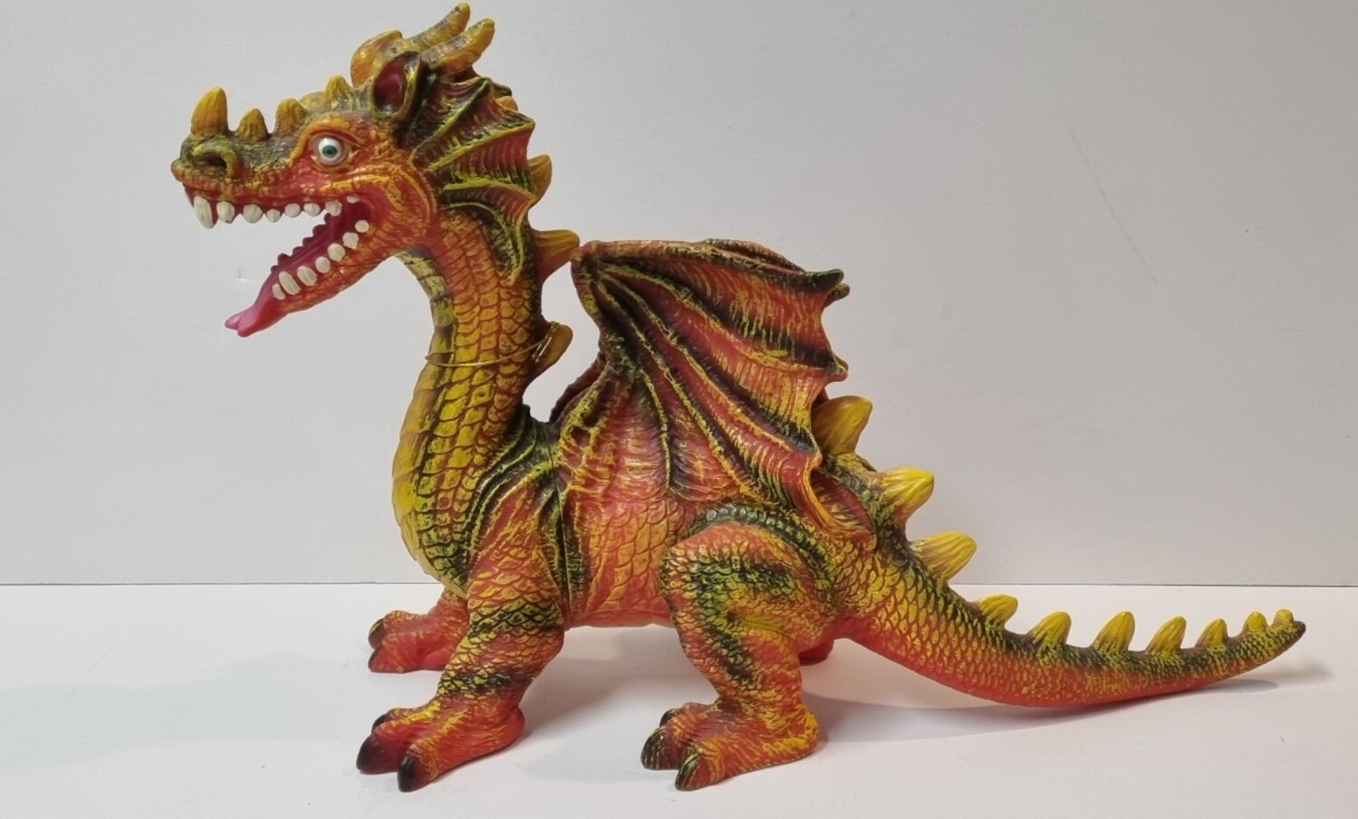 Draak, Dragon, Groot (70x45 cm), Rood