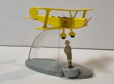 Gele tweedekker vliegtuig, met beeldje Kuifje, uit &quot;Kuifje in Congo&quot;, Kuifje / Tintin