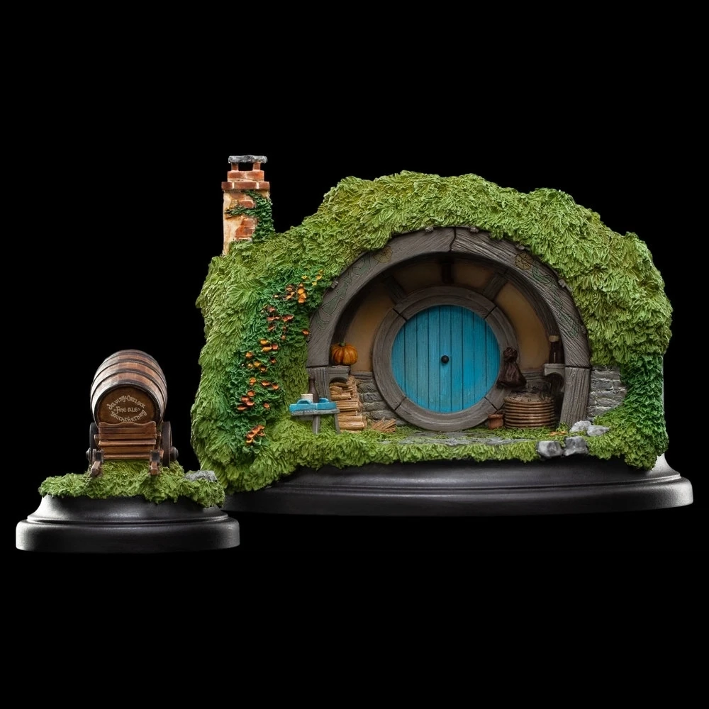 Statue 2A Hill Lane, Hobbit Hole, The Hobbit An Unexpected Journey