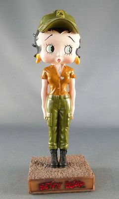 Beeldje, Betty Boop soldaat