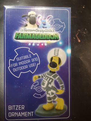Beeldje - Tuinornament, Bitzer in spacesuit ,Shaun the Sheep Movie: Farmageddon