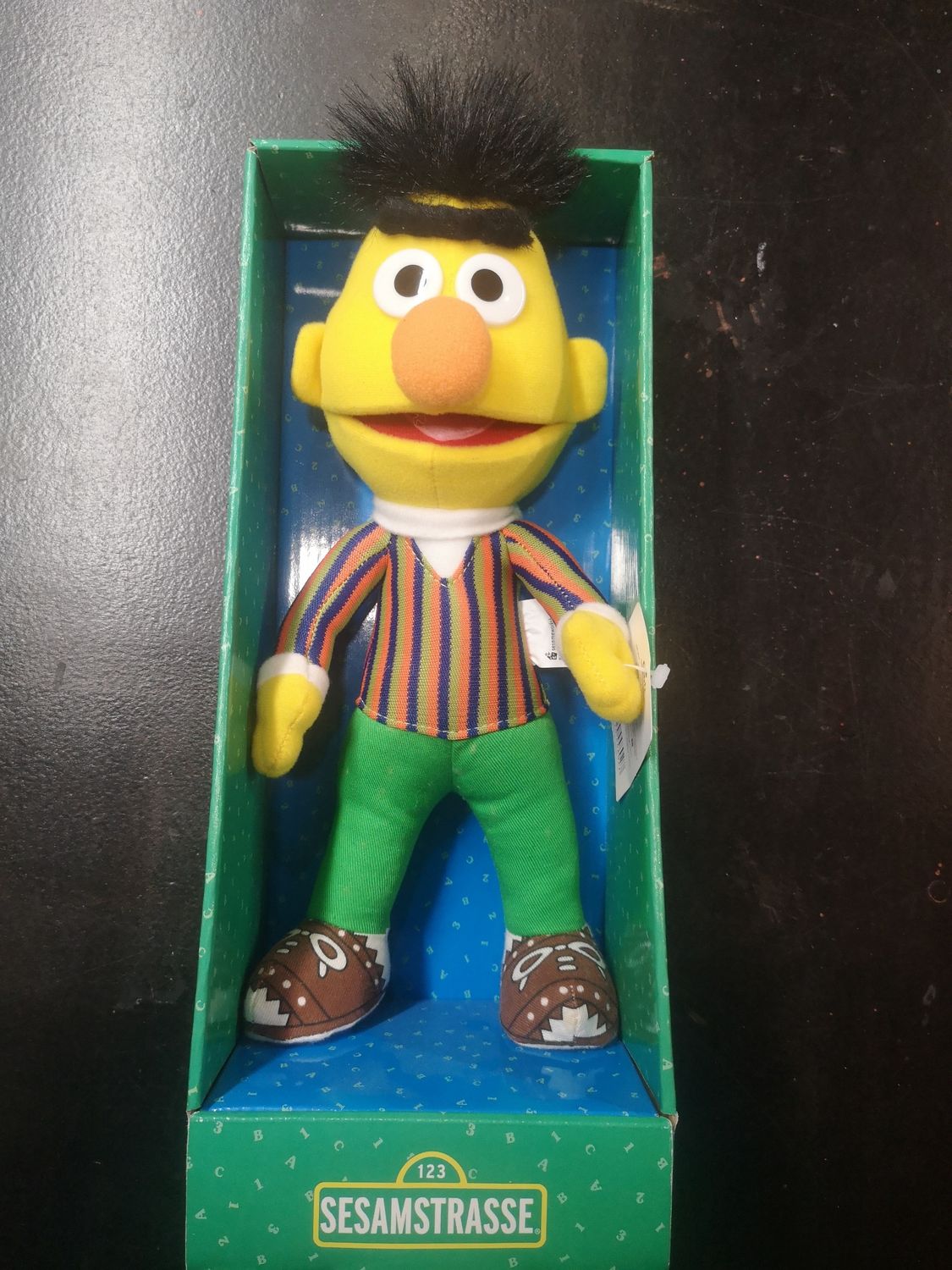 Knuffel, Bert, Sesamstraat