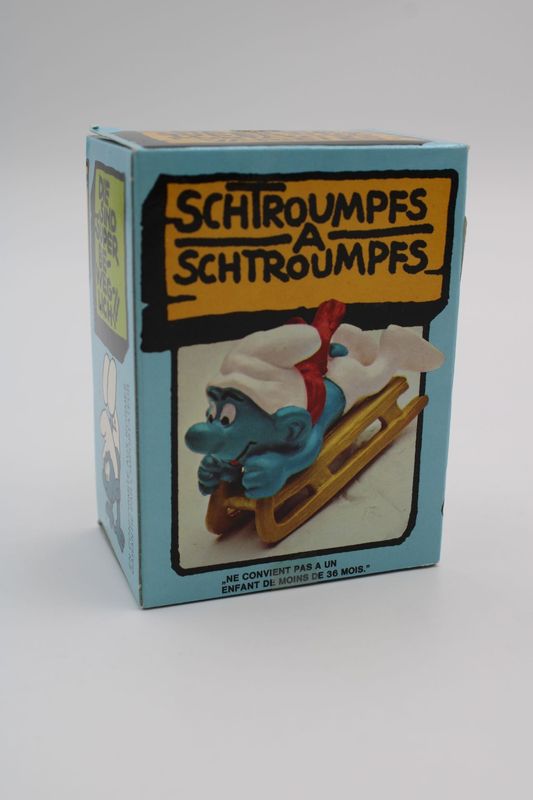 Schleich Super Smurf: Smurf  op Slee