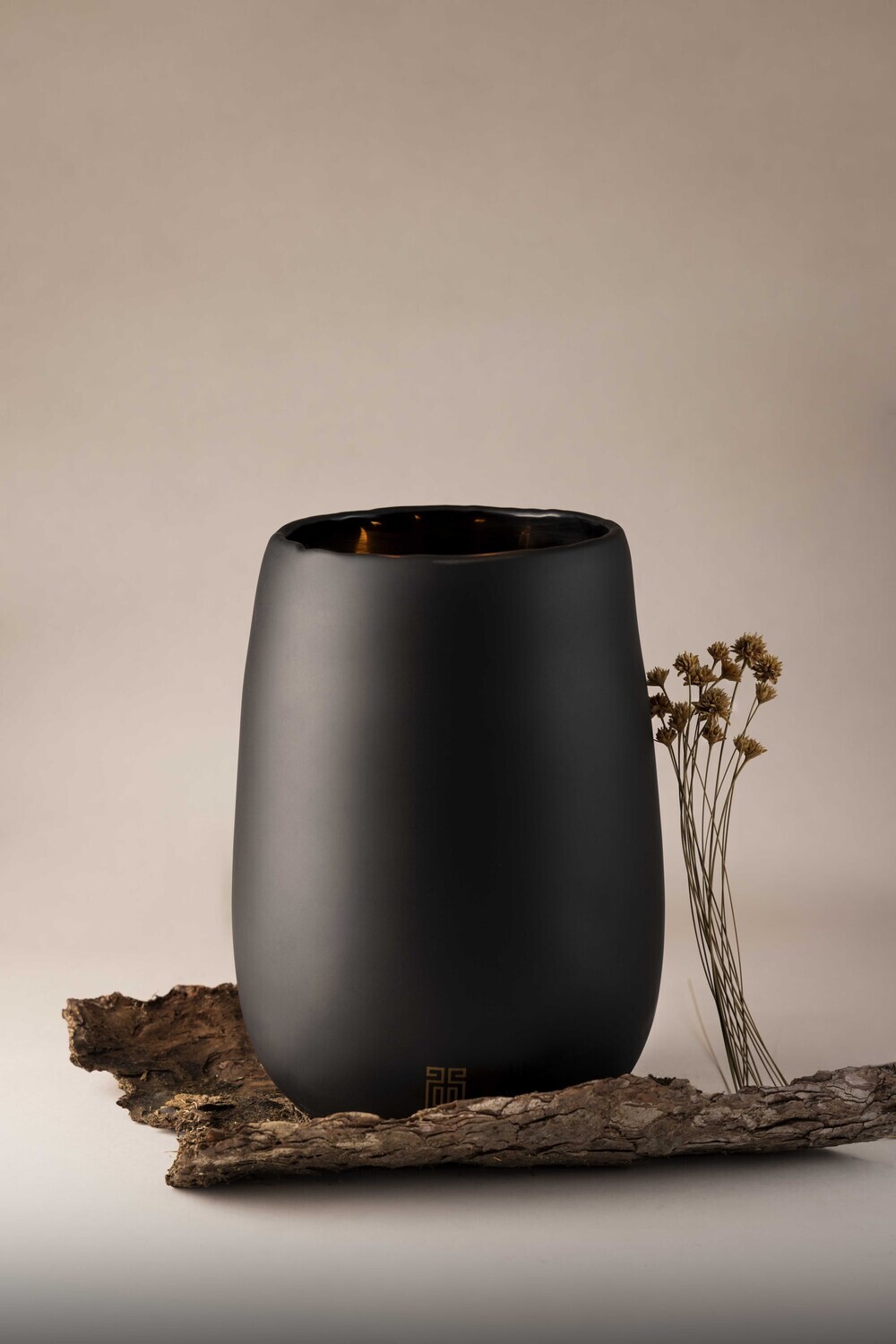 Ntense geurkaars L (Midnight Timber)