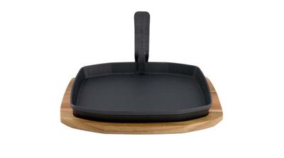 The Bastard Cast iron Sizzling plate &amp; Holder (21x28)