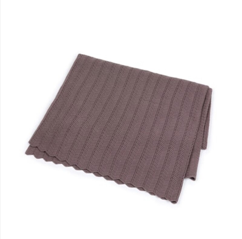 Gebreid dekentje dark rose