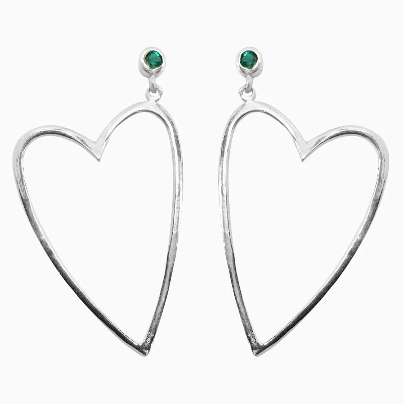 Big open heart stud emerald zilver