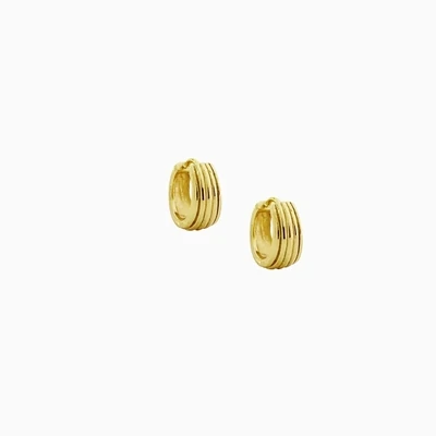 Huggie oorbellen streep 12mm goud