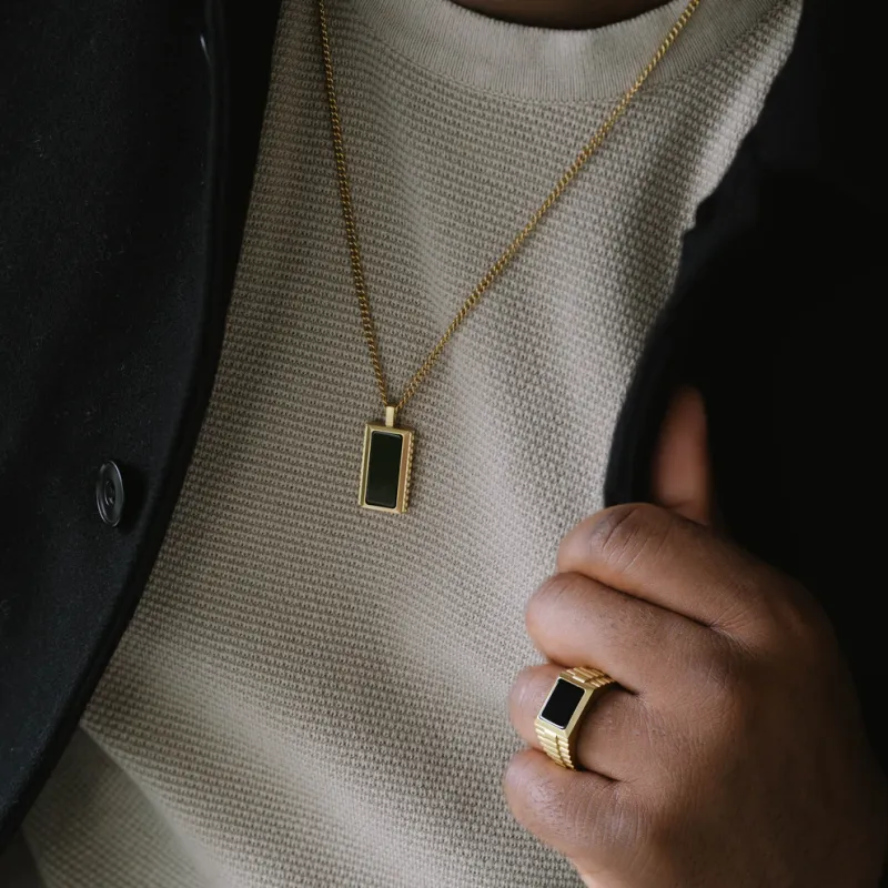 Hudson Ring met Edelsteen Zwarte Onyx/18K Goud