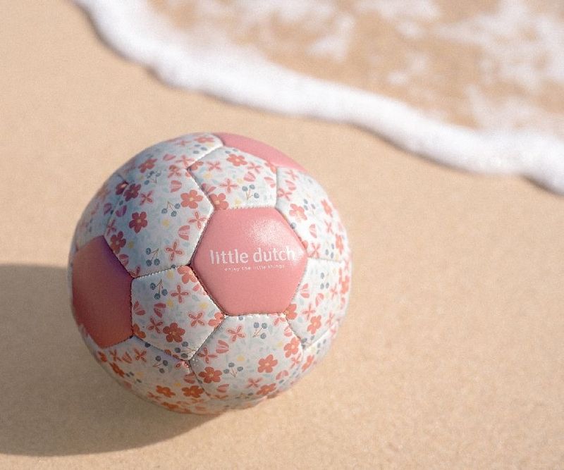 Little Dutch Mini Bal Roze