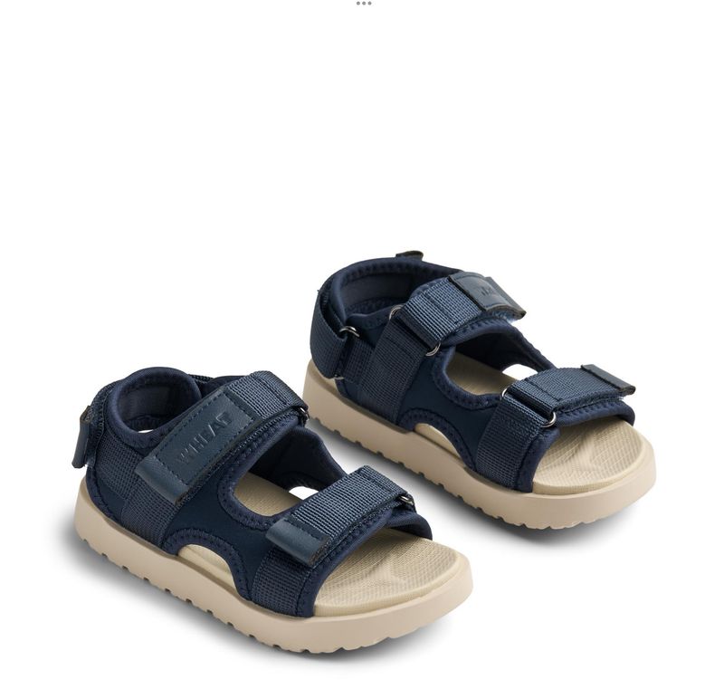 Sandal Mandy