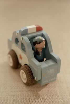 Houten Politiewagen FSC