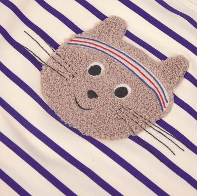 T-shirt met poes-applicatie
