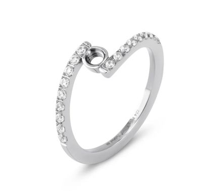 Twisted Tegan cz Ring SS