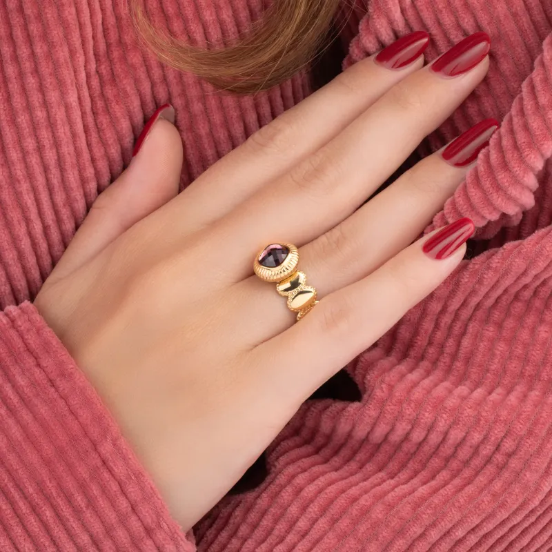 Vivid Valinda Ring GD.
