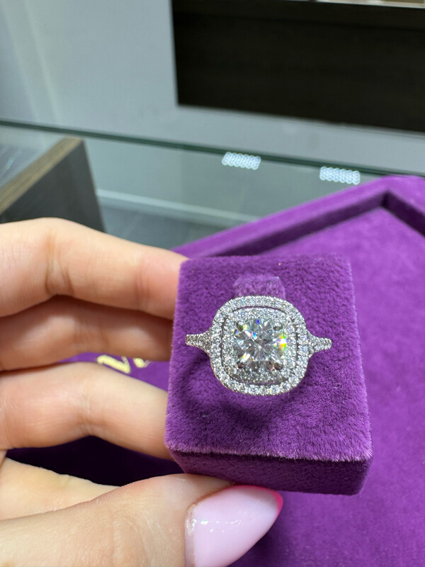 Double Halo Ring 2ct Total Double Halo Ring 2ct Total