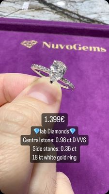 Pear Shape 0.98ct Pavé