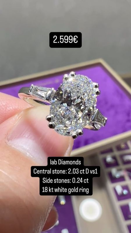 2ct Oval Cut With Side Baguettes