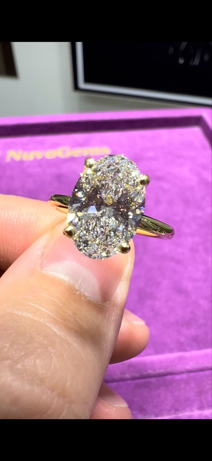 2.5ct Oval Ring