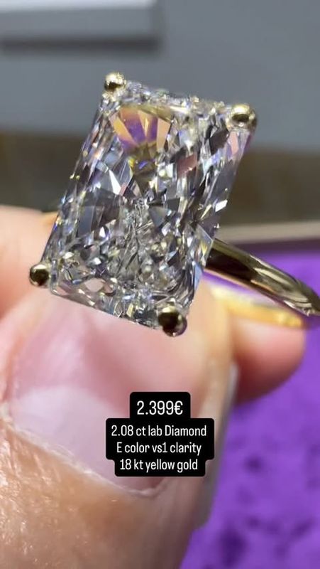 Radiant Cut 2CT Classic Radiant Cut 2CT Classic