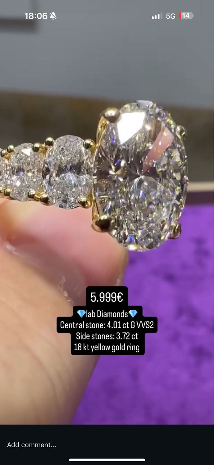 4ct Oval Cut With SIDE OVALS