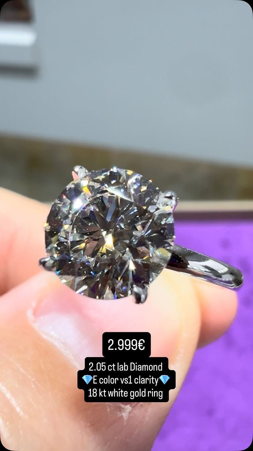 2ct Round Classic Solitaire 2ct Round Classic Solitaire