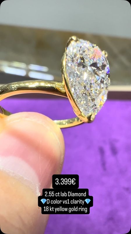 Pear Shape Classic Ring 2.5ct Pear Shape Classic Ring 2.5ct