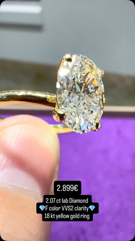 2ct Oval Classic 2ct Oval Classic