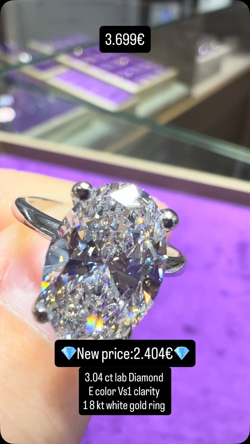 3 Ct Oval Solitaire Ring (E Vs1) 3 Ct Oval Solitaire Ring (E Vs1)