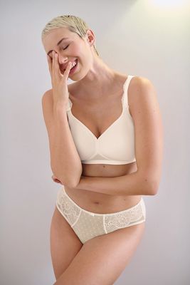 ANITA SELMA PROTHESE BH MET SCHALEN CRYSTAL