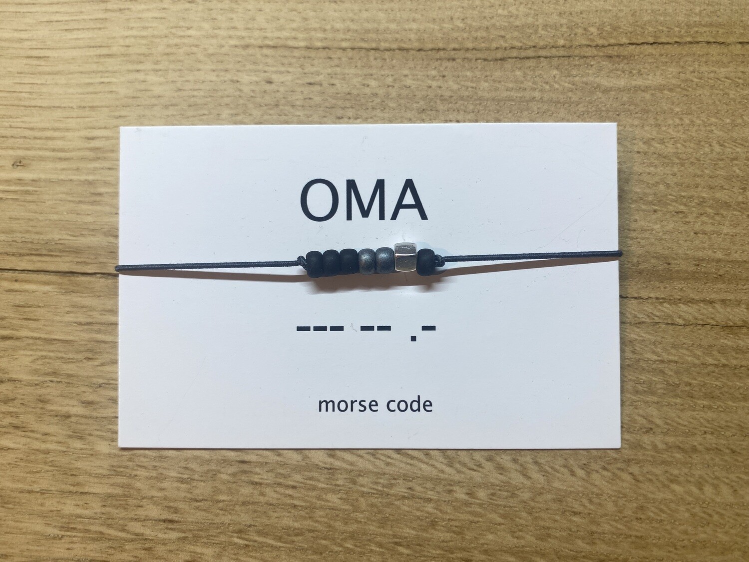 Armbandje morse code - OMA