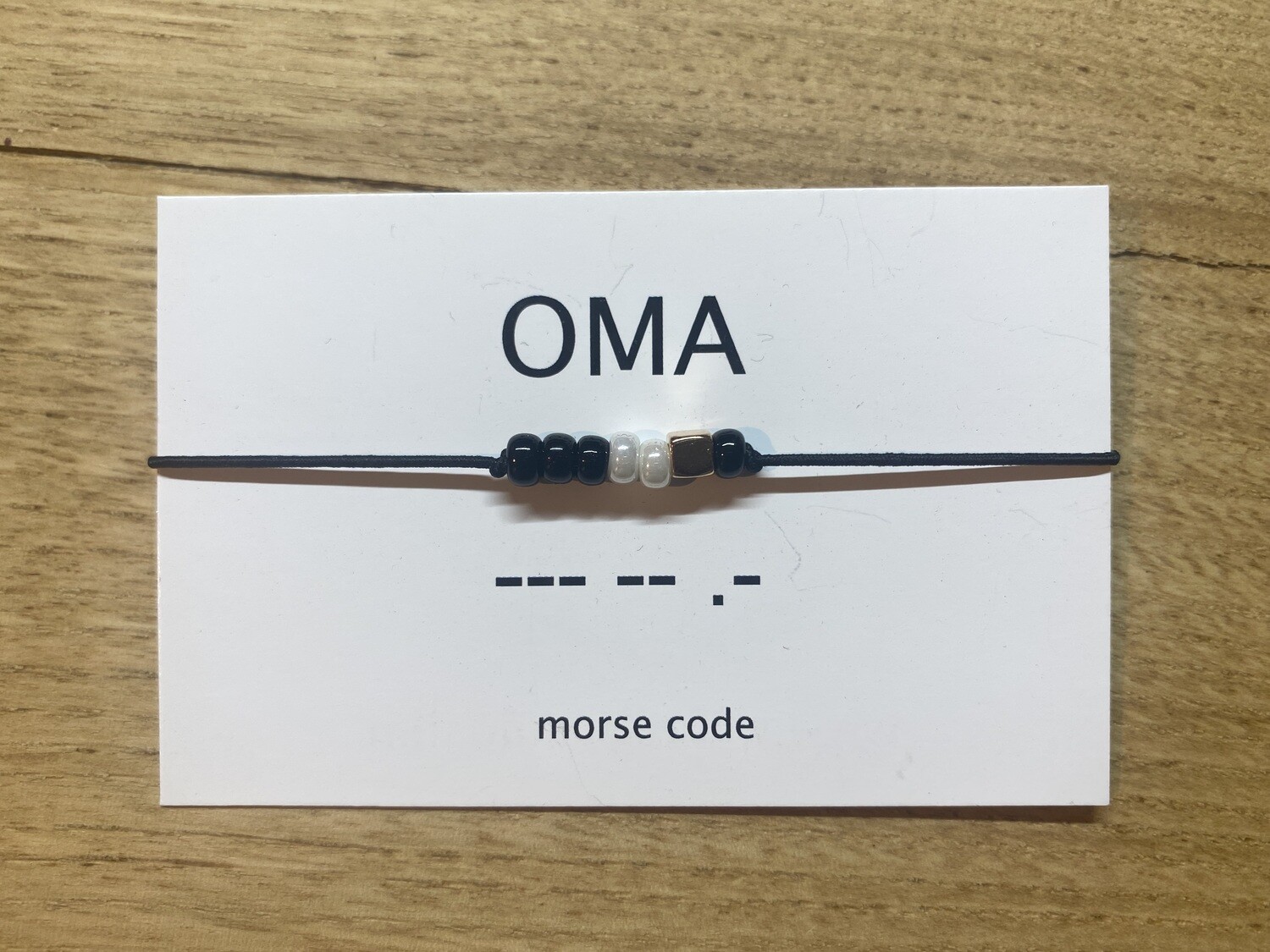 Armbandje morse code - OMA, Kleur: Zwart - wit