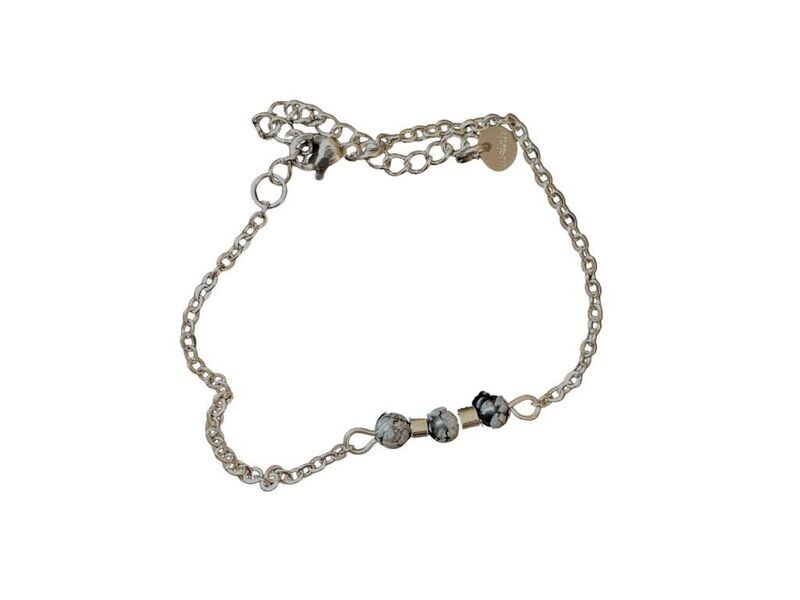 Armbandje - grijze pareltjes (zilver)