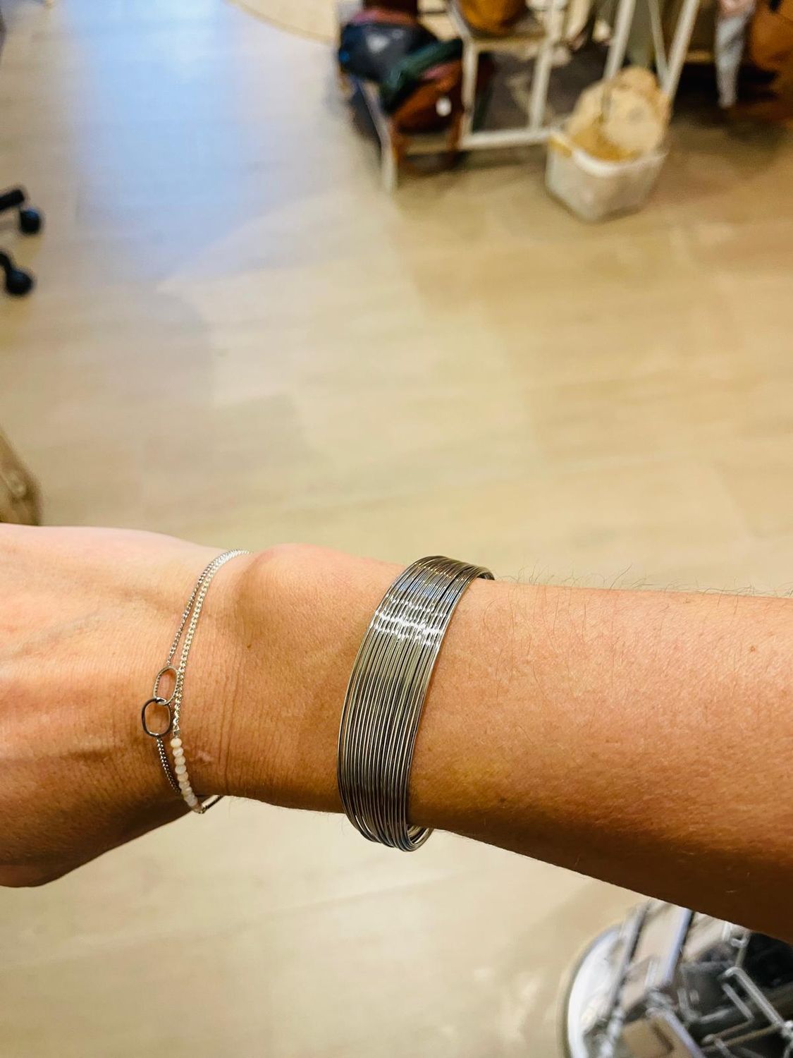 Armband - meerdere fijne armbandjes (zilver)