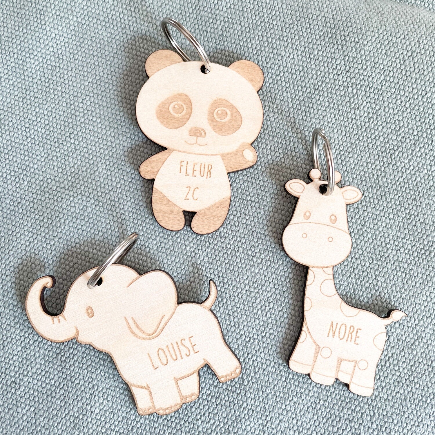 Houten sleutelhanger met detailgravure - dier