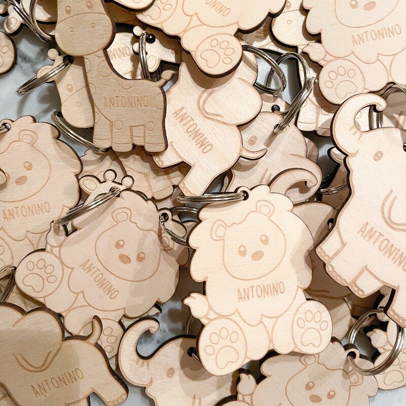 Houten sleutelhanger met detailgravure - dier