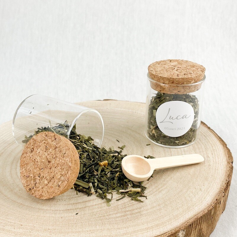 Glazen potje met thee - thema groen