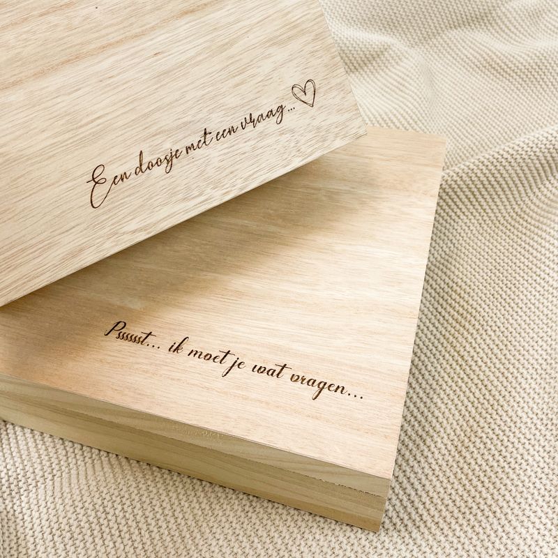 Houten geschenkdoos met gravure
