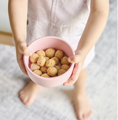 MinikOiOi BASICS - Bowl - Mellow Yellow - Silicone bowl – product image, baby feeding set, gift for…