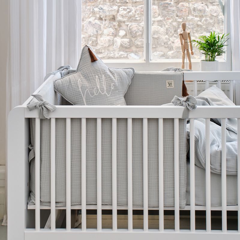 Funnababy Tour de Lit en Mousseline en U - Colombe - Gris - 60x120 / 70x140 cm – photo produit, som…