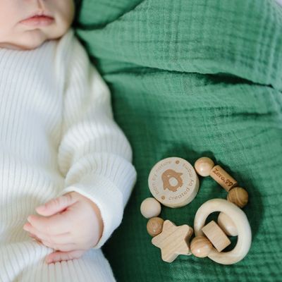 Beberotti® Organic Muslindecke mit Quasten grün