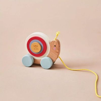Just Bee Kids Wooden Pull Along Snail Toy – product image, wooden toy, motor skills toy