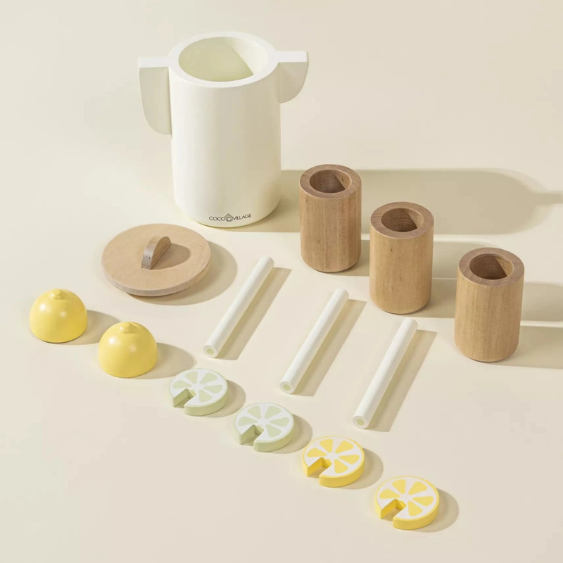 Coco Village Set de jeu Limonade en bois avec accessoires – photo produit, jouet en bois, jeu d’imi…