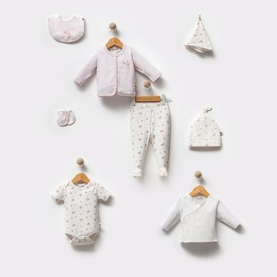TotsTale Premium 8 pcs. Newborn starter set – baby clothes made from organic cotton – birth gift