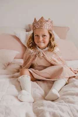 Déguisements festifs et pailletés pour enfants