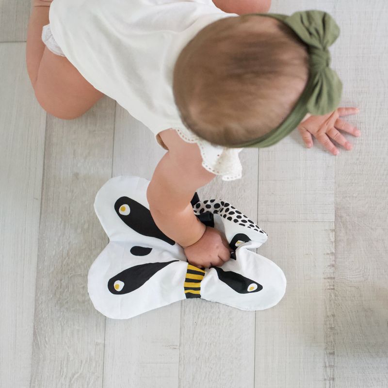 Wee Gallery Organic Baby Crinkle Toy, Butterly – product image, tummy time toy, baby sensory toy