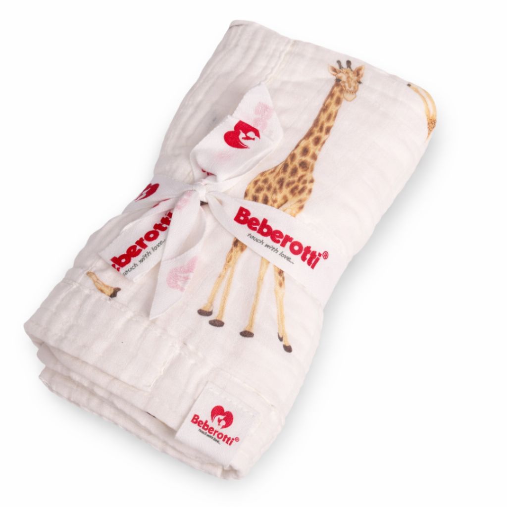 Organic 4 Layered Double Sided Muslin Blanket white/giraffe