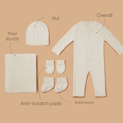 Newborn 5-piece set – Blanket, Button-up Romper, Mittens, Booties, Hat