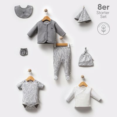 Premium 8 pcs. Newborn starter set – baby clothes made from organic cotton – birth gift
